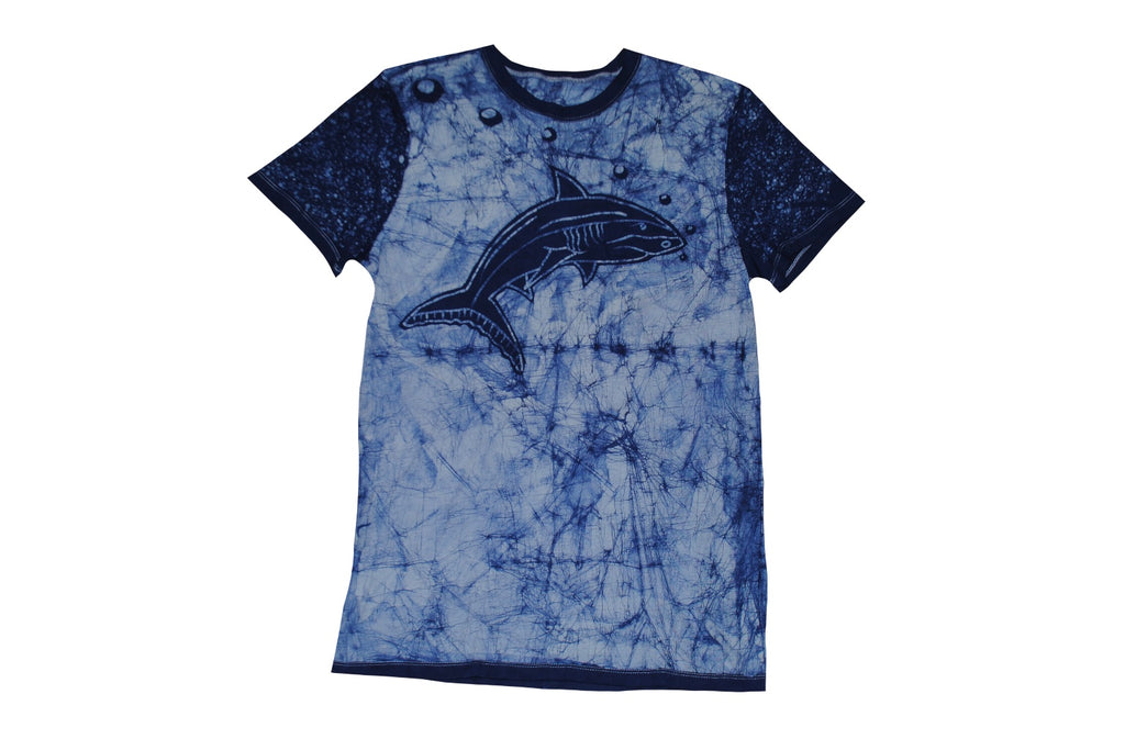 SmileGiver Batik kids Blue Shark T-shirt batik, front view.