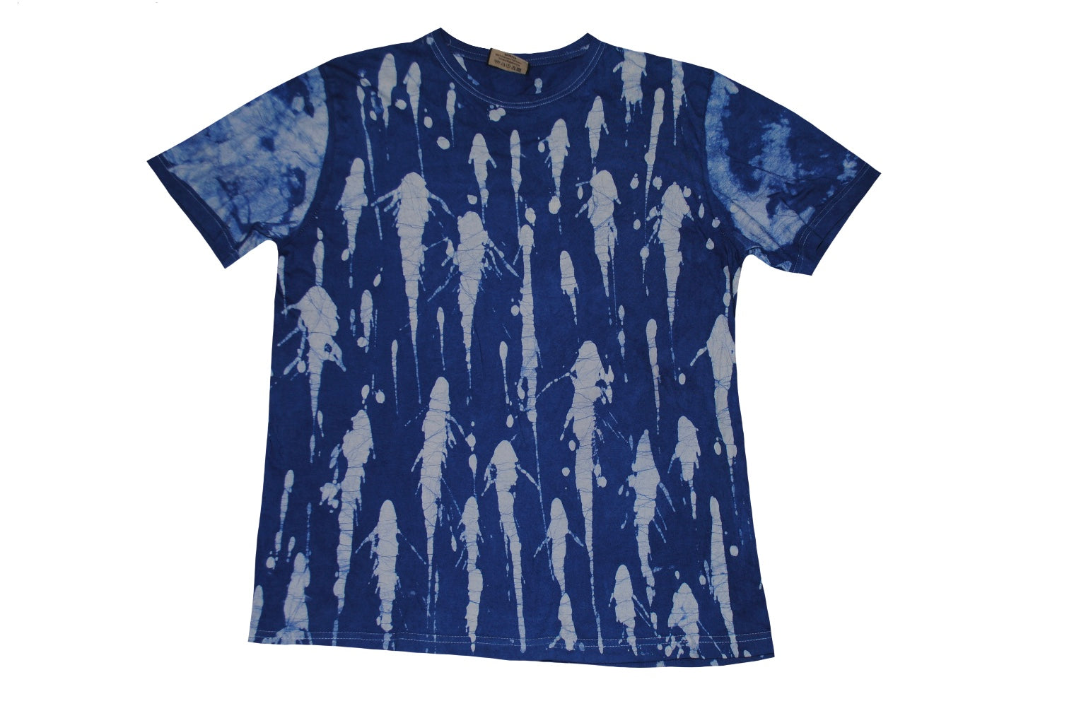 SmileGiver Batik youth Blue Camo Pattern T-shirt batik, front view.