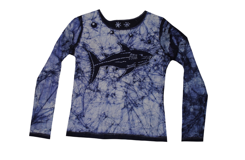 SmileGiver Batik kids Blue Shark Long Sleeve batik, front view.